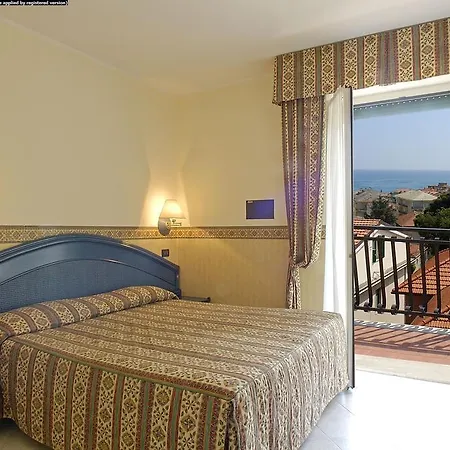 Hotel Casella 3* Pietra Ligure