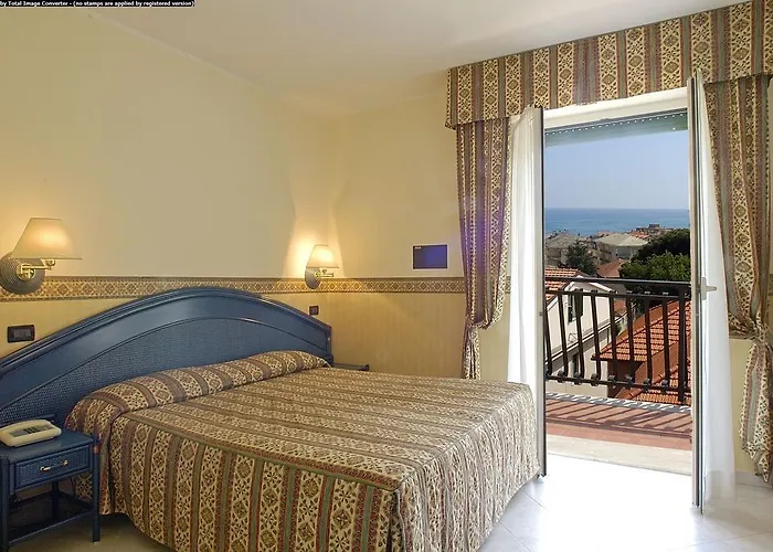 Casella 3* Pietra Ligure